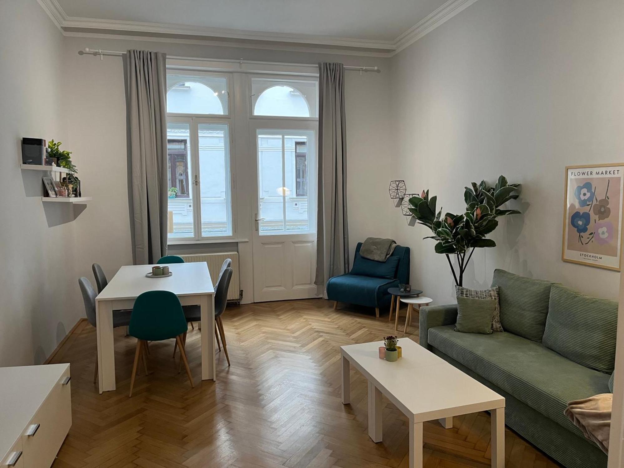 Grosszuegiger Wiener Altbau Gleich Neben Schoenbrunn Bagian luar foto