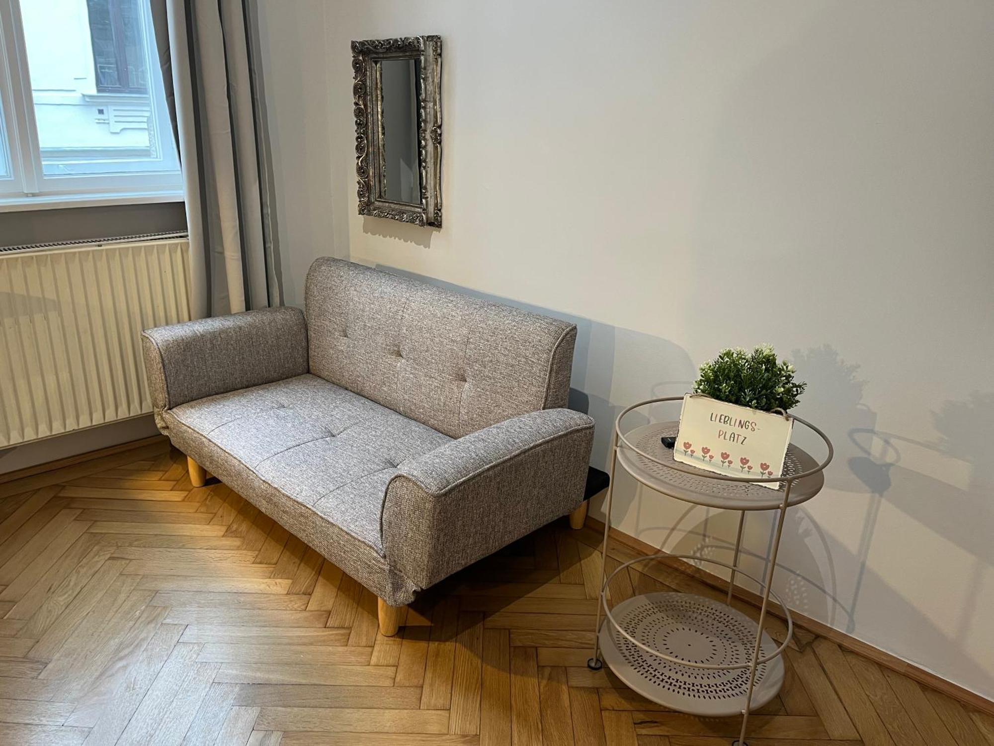Grosszuegiger Wiener Altbau Gleich Neben Schoenbrunn Bagian luar foto